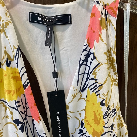 BCBG Max Azaria flounced racer back blouson mini dress - Picture 4 of 12